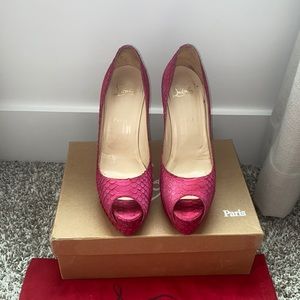 Gorgeous pink Louboutin heels. 100%Authentic